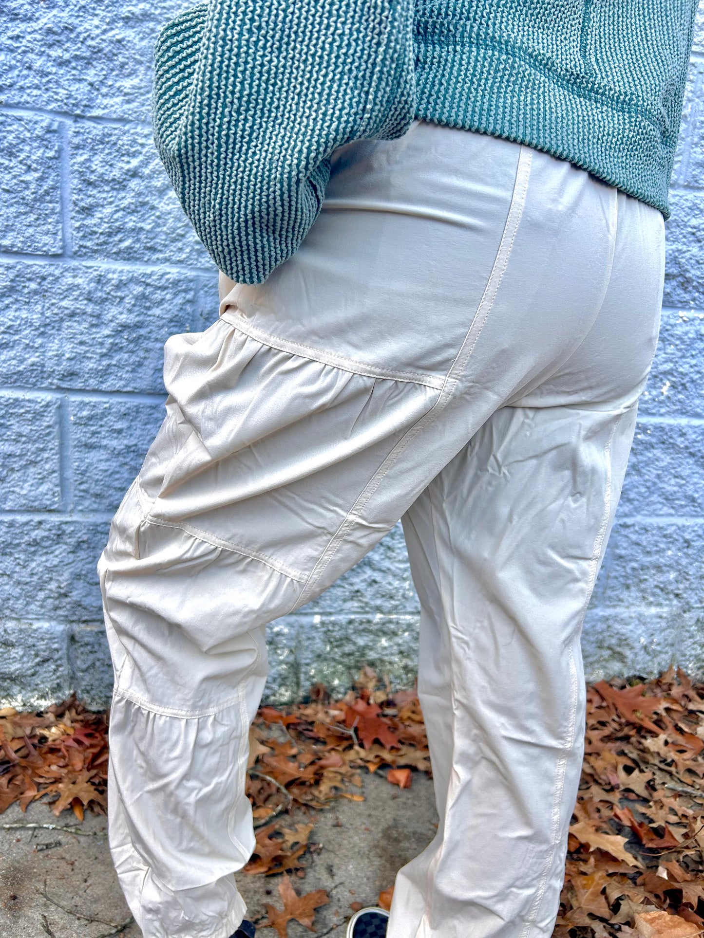 Front Pocket Jogger