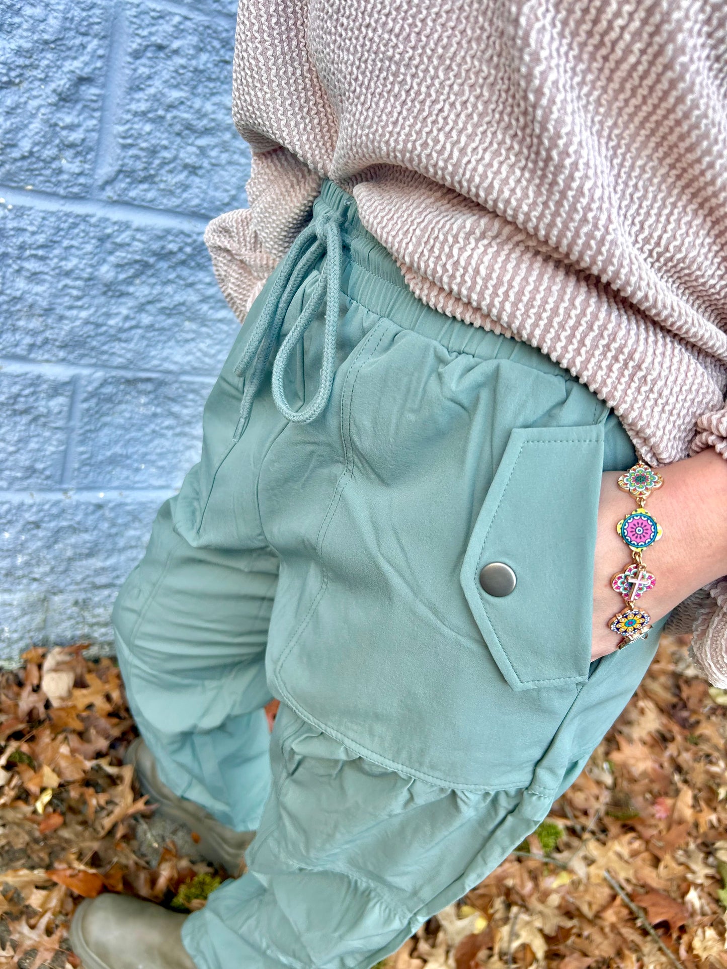Front Pocket Jogger